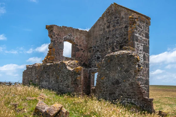 Part of building ruins at Highfield Historic site in Stanley, Ta — Stock Photo, Image