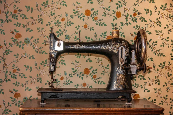Wertheim máquina de coser en Highfield Sitio histórico en Stanley, T — Foto de Stock