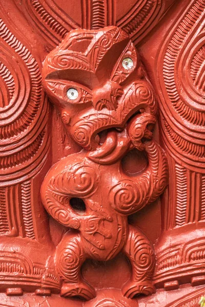 Escultura maorí en el Centro Cultural Polinesio de Laie, Oahu, Haw — Foto de Stock