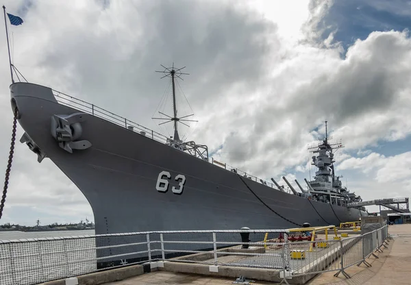 Bow of USS Missouri at Pearl Harbor, Oahu, Hawaii, USA. — Stock Photo, Image