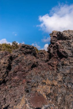 1961 Lav yığını mavi bulutların altında, Kilaeuea volkanı, Hawaii,,