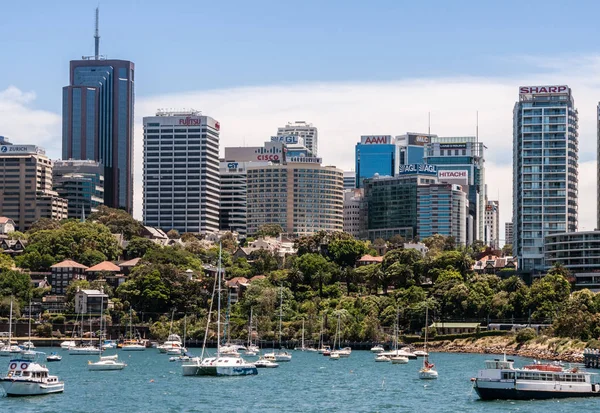 Bürohochhäuser am Nordufer der Bucht von Sydney, Au — Stockfoto