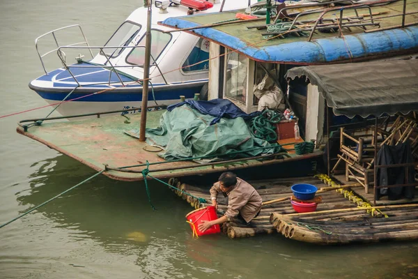 Guilin China May 2010 Downtown Different House Boats Docked River — Stock Photo, Image