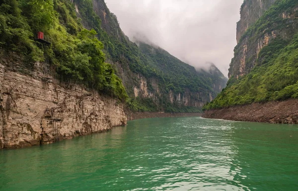 Wuchan China Mei 2010 Dawu Misty Gorge Rivier Daning Buig — Stockfoto