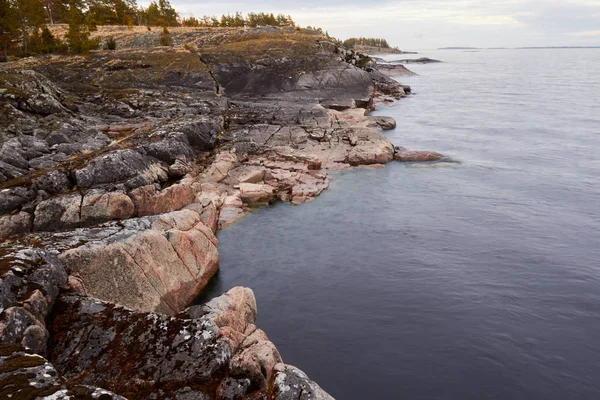 Mayıs ayında Ladoga Gölü gezinin bir