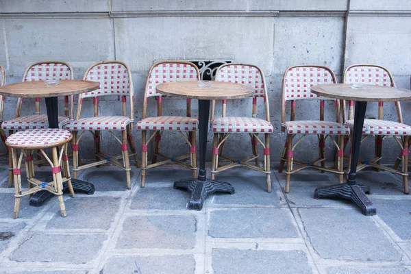 Tables and chairs at cafe — Stock Photo, Image