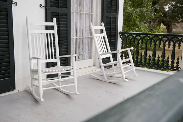 Two Rocking Chairs Porch House — Stock Photo, Image