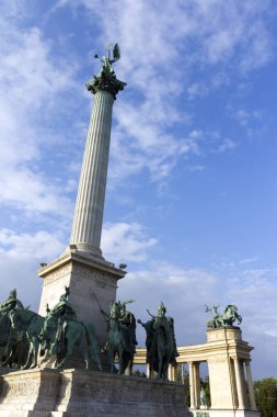 Budapeşte Kahramanlar Meydanı