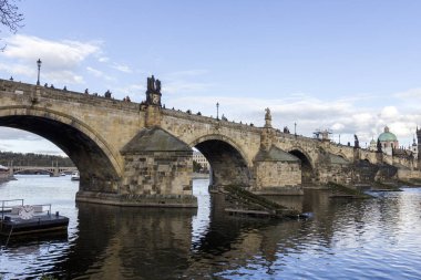 Prag Charles Köprüsü