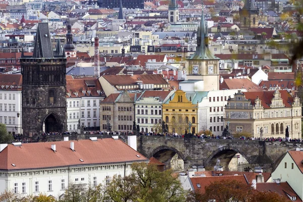 Дахи будинків міста Прага — стокове фото