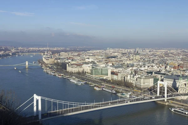 Ponte Elisabetta a Budapest — Foto Stock