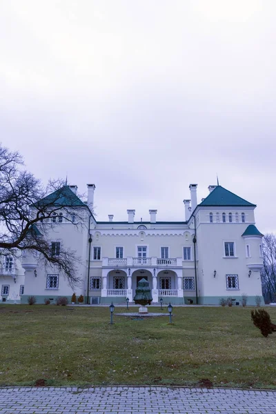 Pałac w Acsaujlak — Zdjęcie stockowe