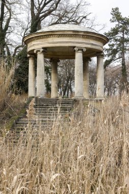 Karolyi Palace şirketinde filagory