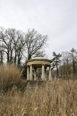 Karolyi Palace şirketinde filagory