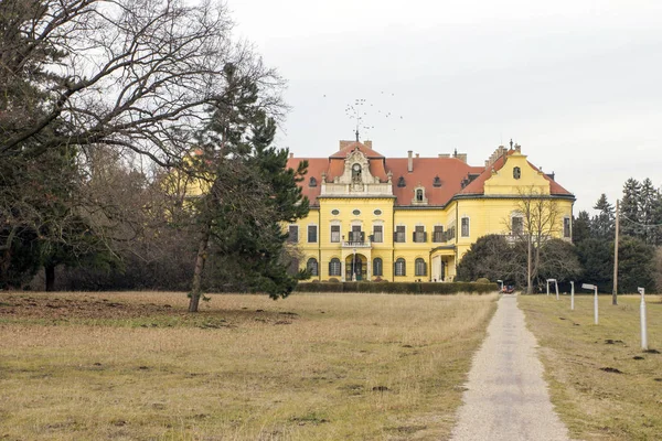 Palacio Karolyi — Foto de Stock