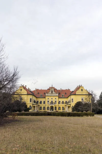 Pałac Karolyi — Zdjęcie stockowe
