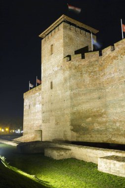 Gece Gyula Kalesi