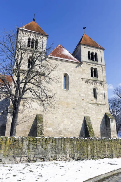 Romaanse klooster kerk van Ocsa — Stockfoto