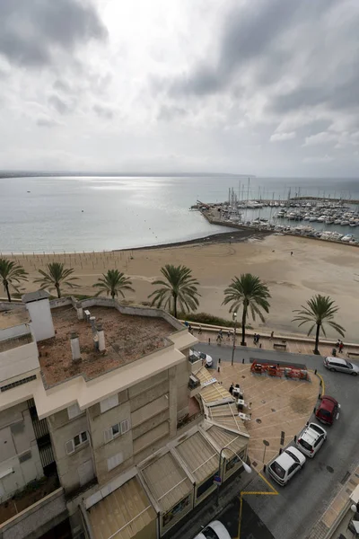 Utsikt över Palma de Mallorca på en höstdag — Stockfoto