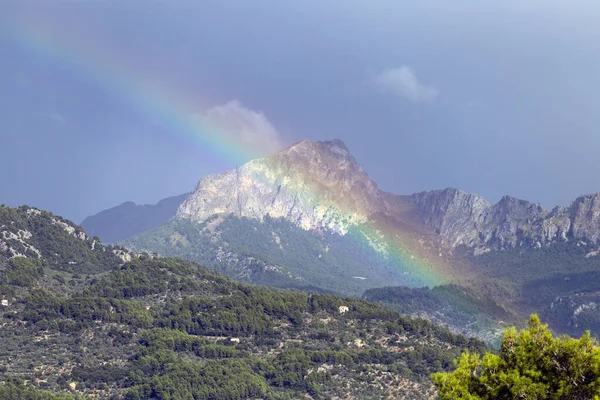 Mallorca 'da gökkuşağı