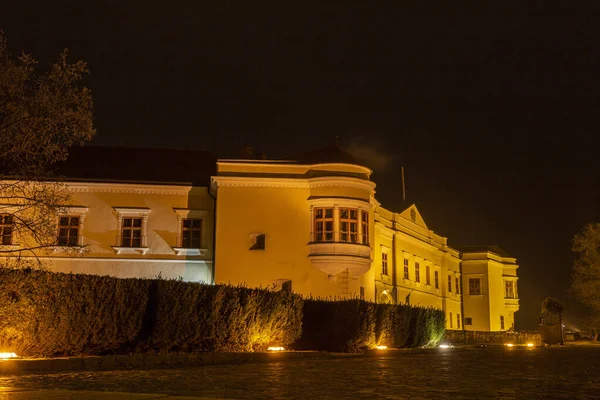 Château de Sarospatak en Hongrie — Photo