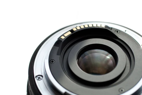 Lens met enkellensreflexcamera (slr) op witte achtergrond — Stockfoto