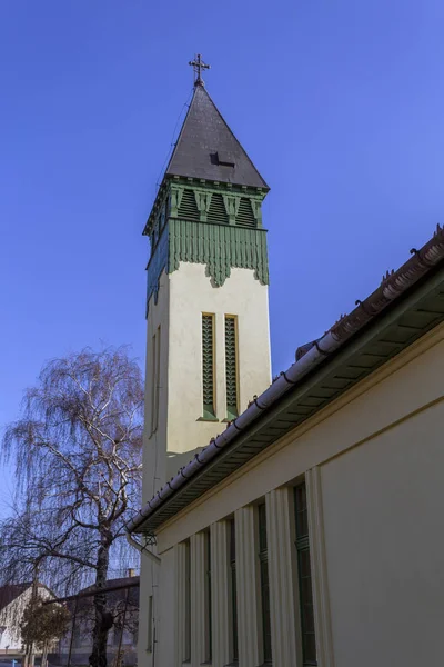 Kościół rzymskokatolicki w Szabadszallas, Węgry — Zdjęcie stockowe