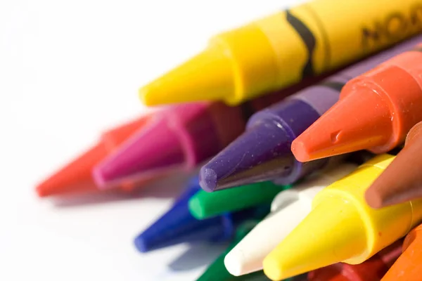 Renkli boya kalemi bir kadeh kapatmak — Stok fotoğraf
