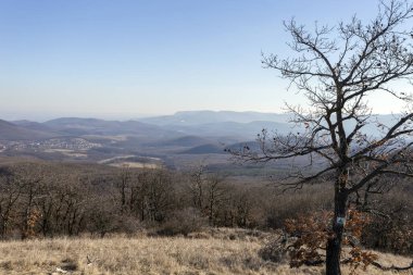 Borzsony dağ zirveleri Nagy-Sas-hegy 'nin manzarası