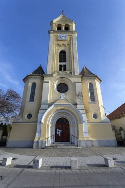 Kościół Kalwinistów w Komarom, Węgry. — Zdjęcie stockowe