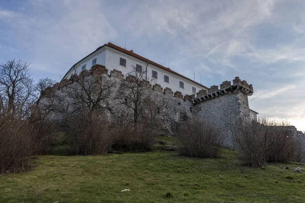Средневековый Замок Сиклос Солнечный Зимний День — стоковое фото