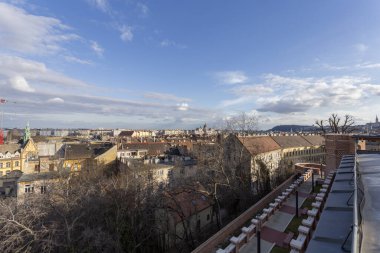 Macaristan 'ın Budapeşte kentindeki Gül Baba mezarından bir anıt mezar.