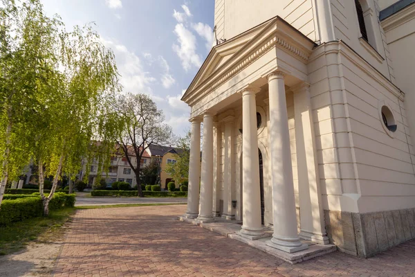 Igreja Reformada Dia Primavera Kunszentmiklos Hungria — Fotografia de Stock