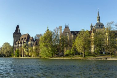 Macaristan 'ın Budapeşte kentindeki Vajdahunyad Şatosu.