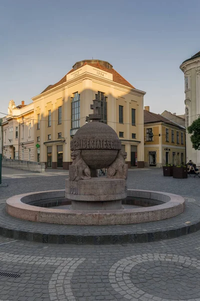 Orb Cross Statue National Memorial Szekesfehervar Hungary — Stock Photo, Image