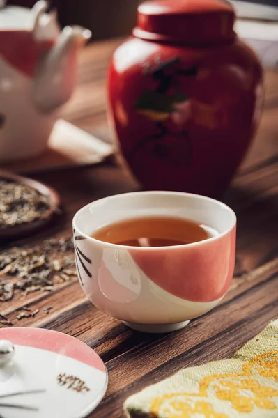 Giapponese Tazza Porcellana Asiatica Sul Tavolo Legno — Foto Stock