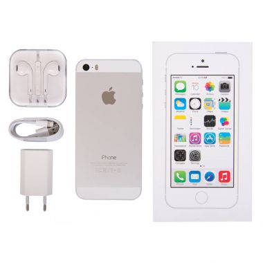 Moskova, Rusya - 27 Eylül 2017: Iphone 5'ler olduğunu Apple Inc Apple tarafından geliştirilen bir akıllı telefon serbest bırakmak yeni iphone 5 ve iphone 5'ler
