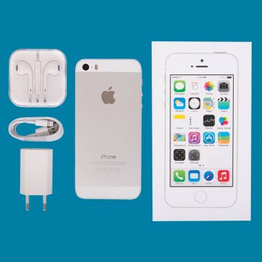 Moskova, Rusya - 27 Eylül 2017: Iphone 6s Apple Inc Apple tarafından geliştirilen bir akıllı telefon serbest bırakmak yeni iphone 6 durum ve iphone 6s