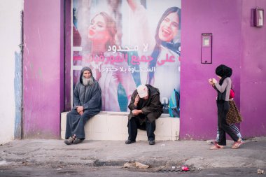 El Jadida, Fas: 11 Nisan 2019: Tanıdık bir hayat yaşayan şehir sakinleri