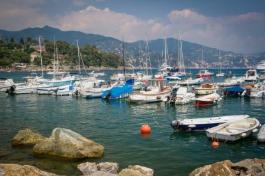 Santa Margherita Ligure. İtalya 'nın Liguria bölgesindeki İtalyan Rivierası' nda Portofino yakınlarındaki İtalyan Rivierası..