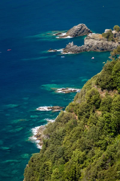 Vista colorida en Monterosso Al Mare, Cinque Terre, Italia — Foto de Stock