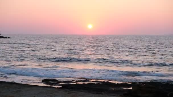 Zonsondergang Kust Zee Met Golven Kreta Griekenland Zon Vallen Zee — Stockvideo