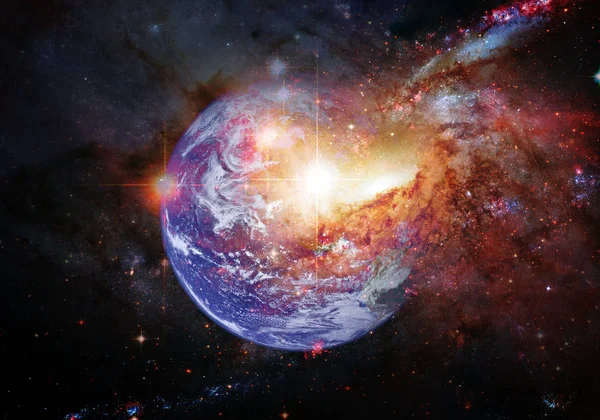 Dünya gezegeni dış uzayda. Bu görüntünün elementleri NASA tarafından desteklenmektedir