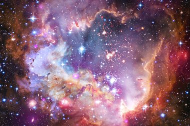 Nebula yıldız tozunun yıldızlararası bulutu.