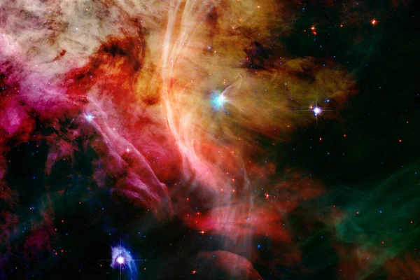 Mlhovina mezihvězdný mrak hvězdných prachu. — Stock fotografie