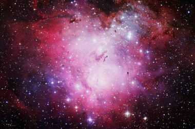 Nebula, galaksi ve yıldızlar güzel bir kompozisyonda..