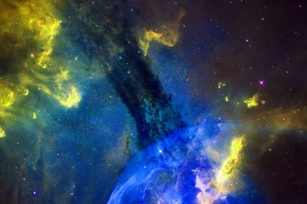 Nebulosas, galaxias y estrellas en hermosa composición . — Foto de Stock