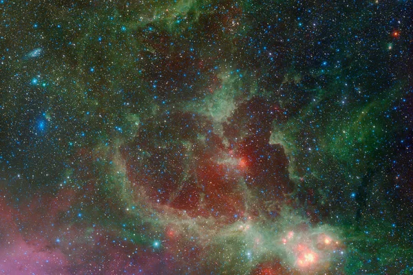 Туманности и звезды в открытом космосе. Элементы этого изображения предоставлены НАСА — стоковое фото
