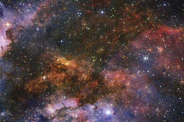 Oändlig rymd med nebulosor och stjärnor. — Stockfoto