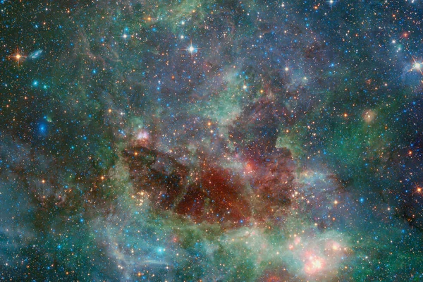 Un amas d'étoiles dans l'espace lointain. Éléments de cette image fournis par la NASA — Photo